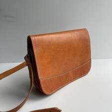 Vintage tan leather shoulder