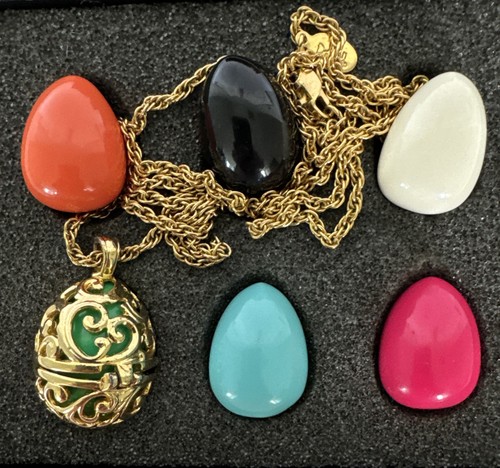 Joan rivers collection - rivers, egg