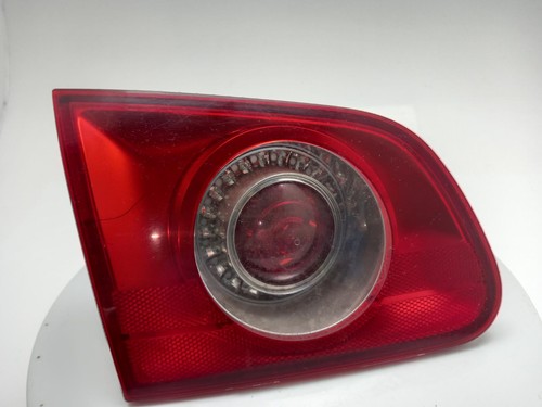 Volkswagen passat tail - passat, light