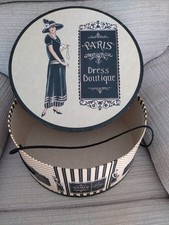 HAT BOX LARGE STUNNING