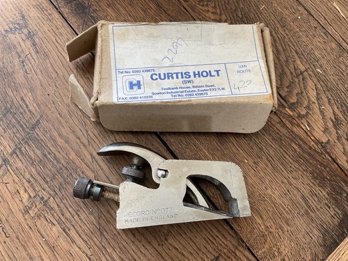 Record 077 shoulder plane - shoulder,