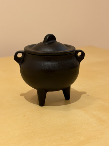 Unbranded cast iron - cast,