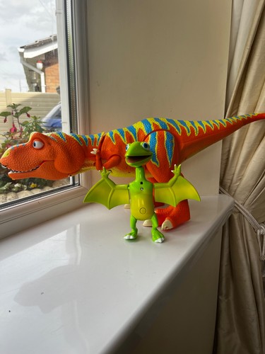 Dinosaur train roar - train,
