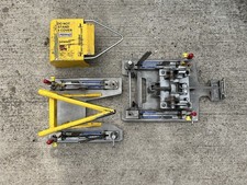 FERNO QUICK RELEASE AMBULANCE