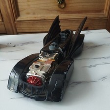Corgi BATMOBILE BMBV1 S04 2000