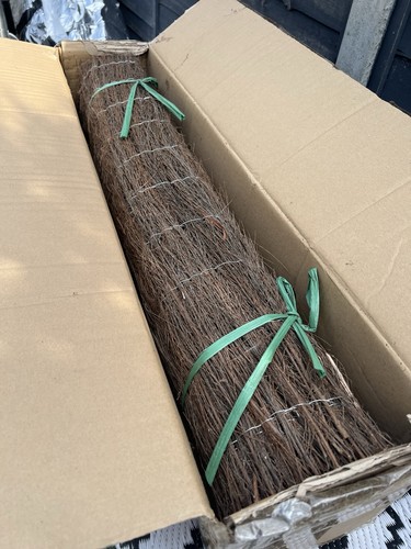 Garden brushwood thatch - brushwood,