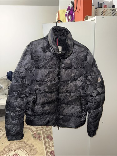Men moncler rare camo coat - men’s,