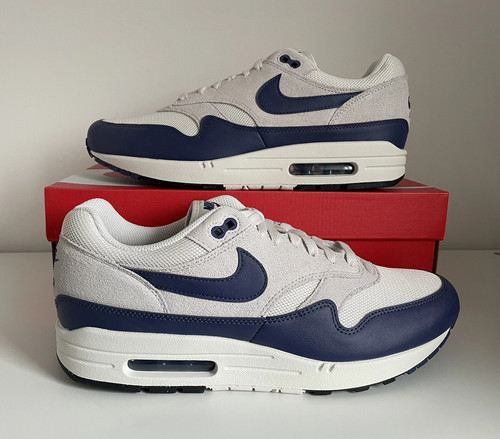 Authentic nike air - air, max