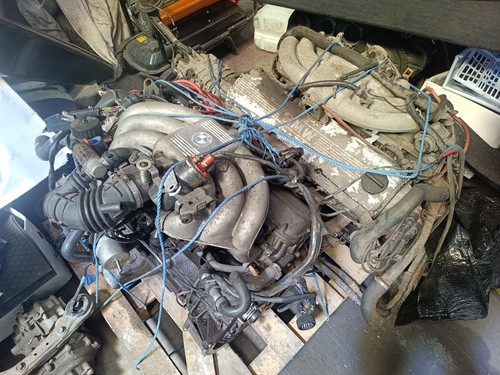 Bmw e30 engine m20b25 - e30,