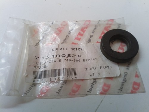 Ducati 996 748 - st4, spacer