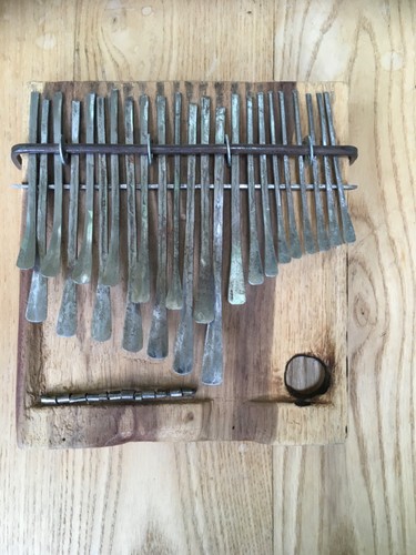 Zimbabwean mbira bb - mbira, in