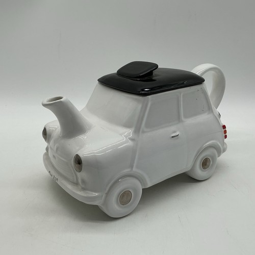 Vintage carlton ware mini car - carlton,