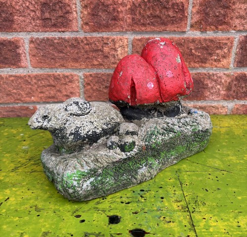 Vintage 1970s cast - cast, concrete