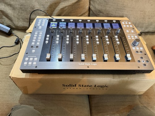 Solid state logic ssl - uf8, daw