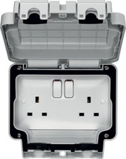 Hager WXPSS82 Weatherproof Switch Socket IP66 13 Amp - 2 Gang