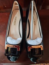 JADE CUSHION PLUS BLACK