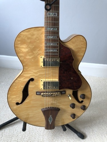 Ibanez 125 artcore - af-125, nt