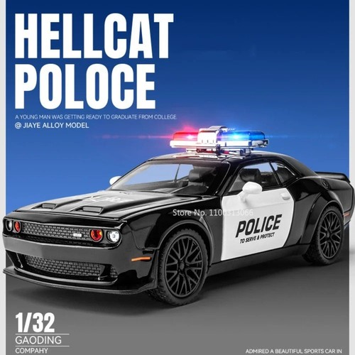 Scale diecast police - scale,