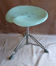 A NICE VINTAGE DULTON FOLDING