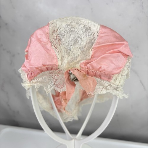 Vintage bonnet bed - bonnet, cap