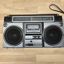 Hitachi TRK-7011E Radio