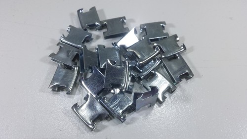 External bodyseam clips - external,