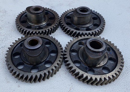 Honda cam shafts - 4,