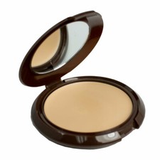 IMAN Second To None Cream To Powder Foundation W/ Original Packaging + Formula