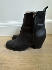 Acne Studios Women's Pistol