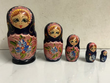 Russian Nesting Babushka Matryoshka Hand Painted Dolls Set 5 pieces