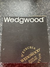 Wedgwood Candlelight Round Try
