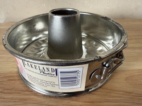 Lakeland solo cake tin - lakeland, &
