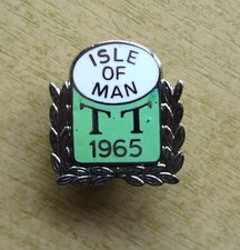 1964 ISLE OF MAN TT BADGE -