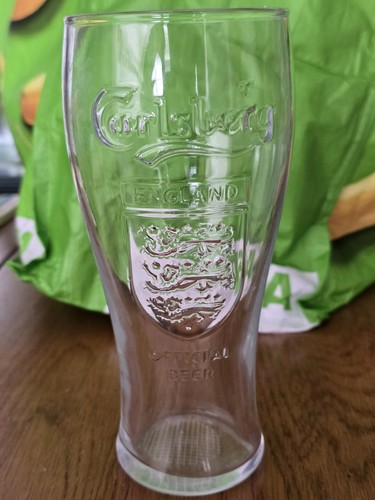 England carlsberg pint - glass,