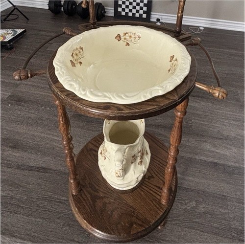 Antique style wood - wood, washstand