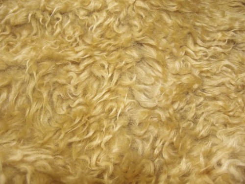 Curly teddy faux fur fabric - teddy,
