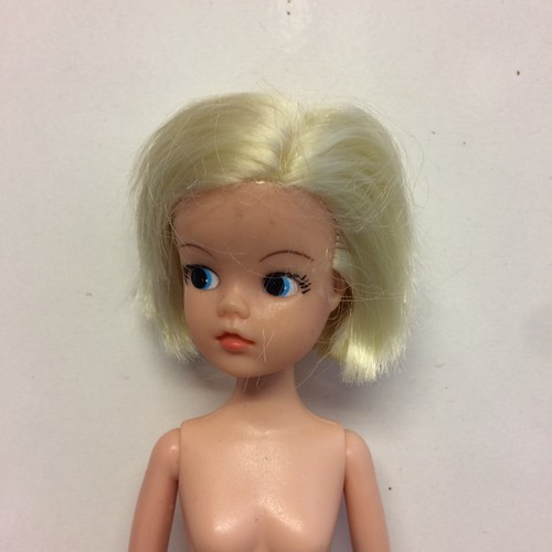 Vintage sindy doll - vintage, 2002