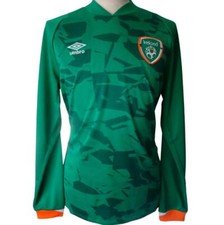 IRELAND Umbro Home LS Football