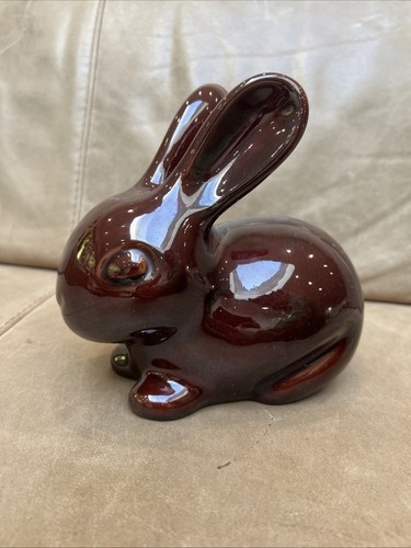 Denmead brown ceramic bunny - denmead,