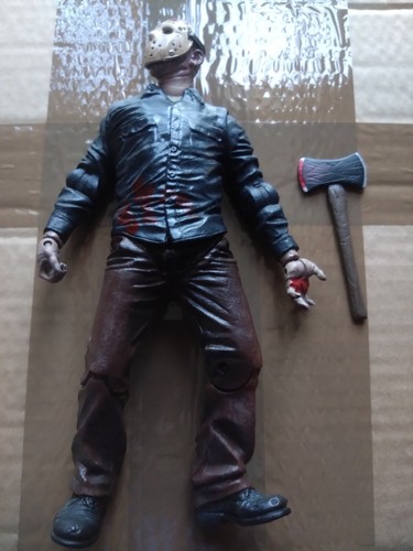 Jason voorhees mezco cinema - voorhees,