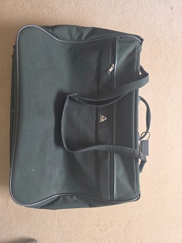 Samsonite garment carrier