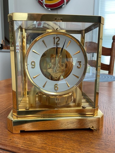 Atmos clock - atmos,