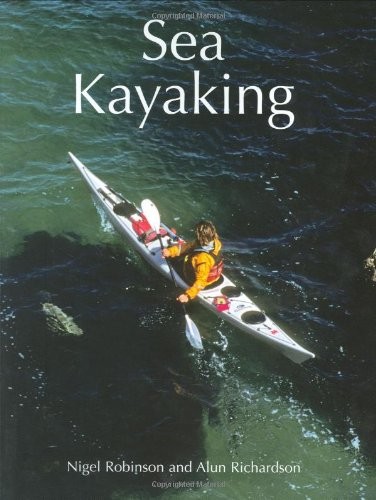 Sea kayaking alun - by,