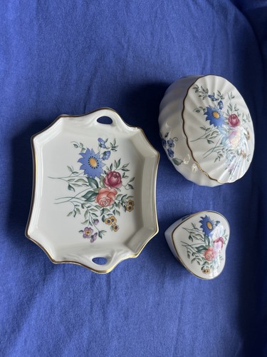 Wedgwood avebury bone - wedgwood, china