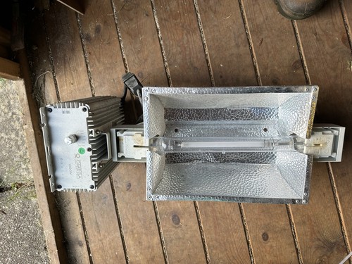 Omega lighting 1000w pro - omega,