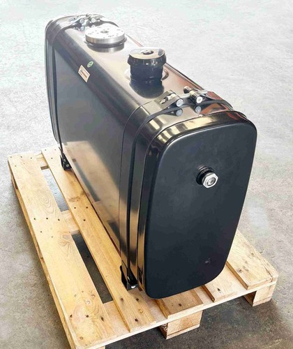 Hydraulic oil tank rear - oil,