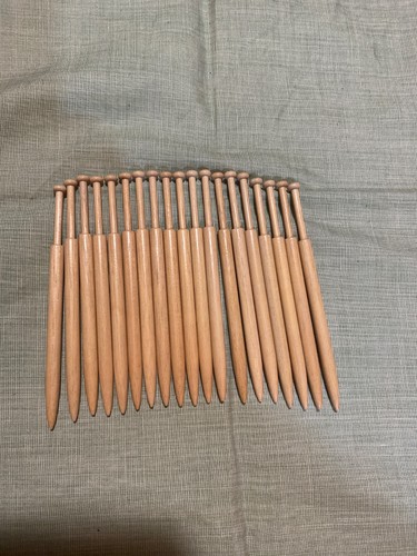 Honiton lace bobbins new - (19),