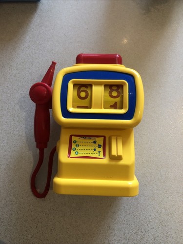 Silverlit toy petrol pump - toy,