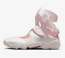 Nike Air Rift SE Ballet Light