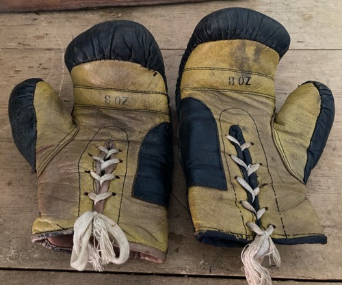 Vintage pair leather 8oz - leather,